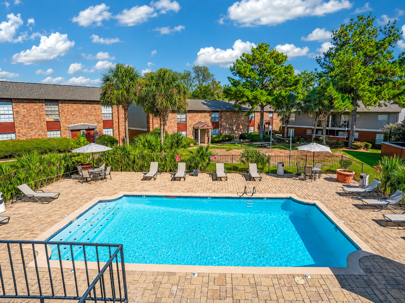 Magnolia Apartments