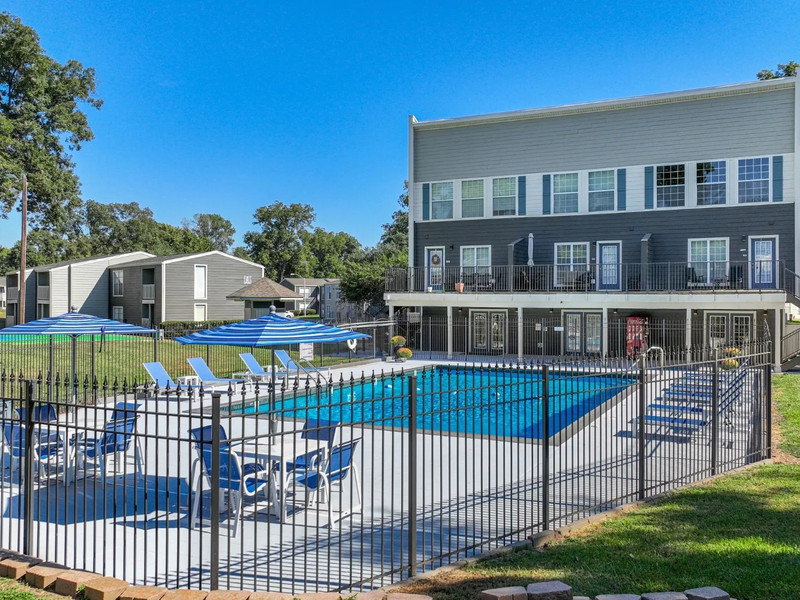 Maplewood Apartments