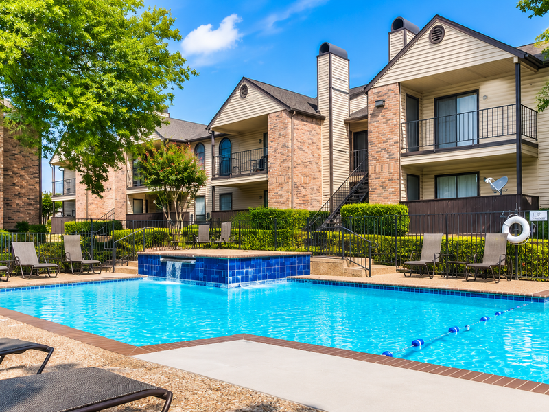 Mountain Ridge Apartments